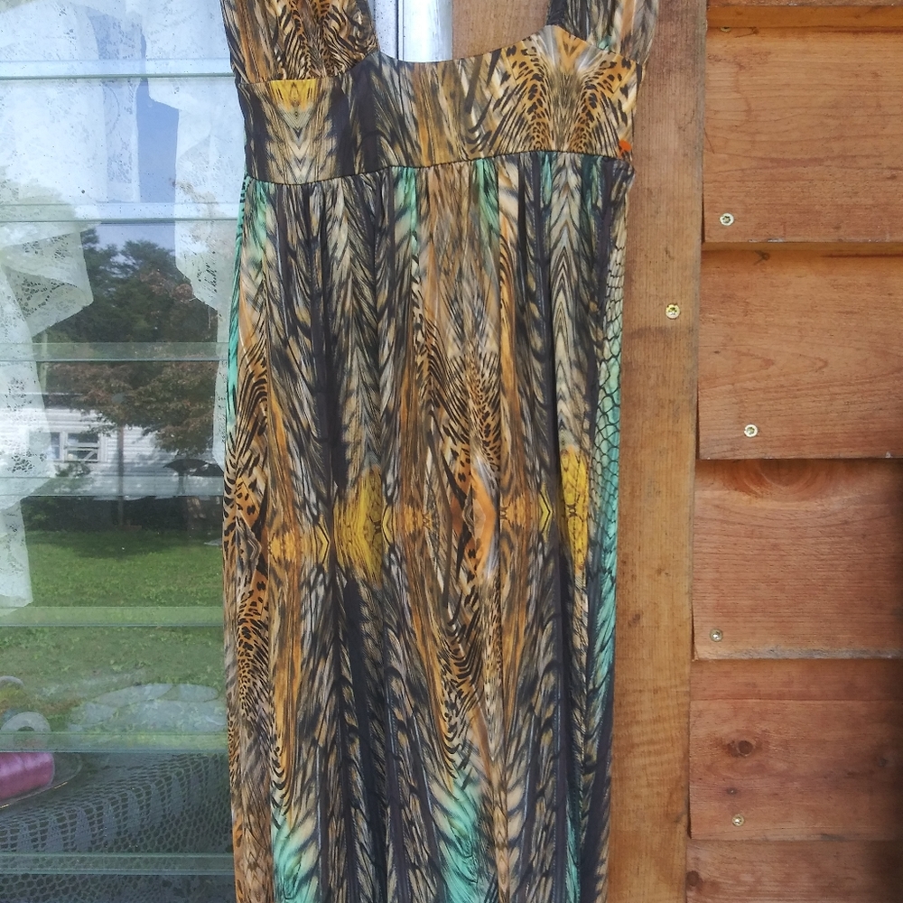 NWT- MULTI TIGER PRINT CROSS OVER HALTERNECK MAXI DRESS/COVER UP - Picture 3 of 16